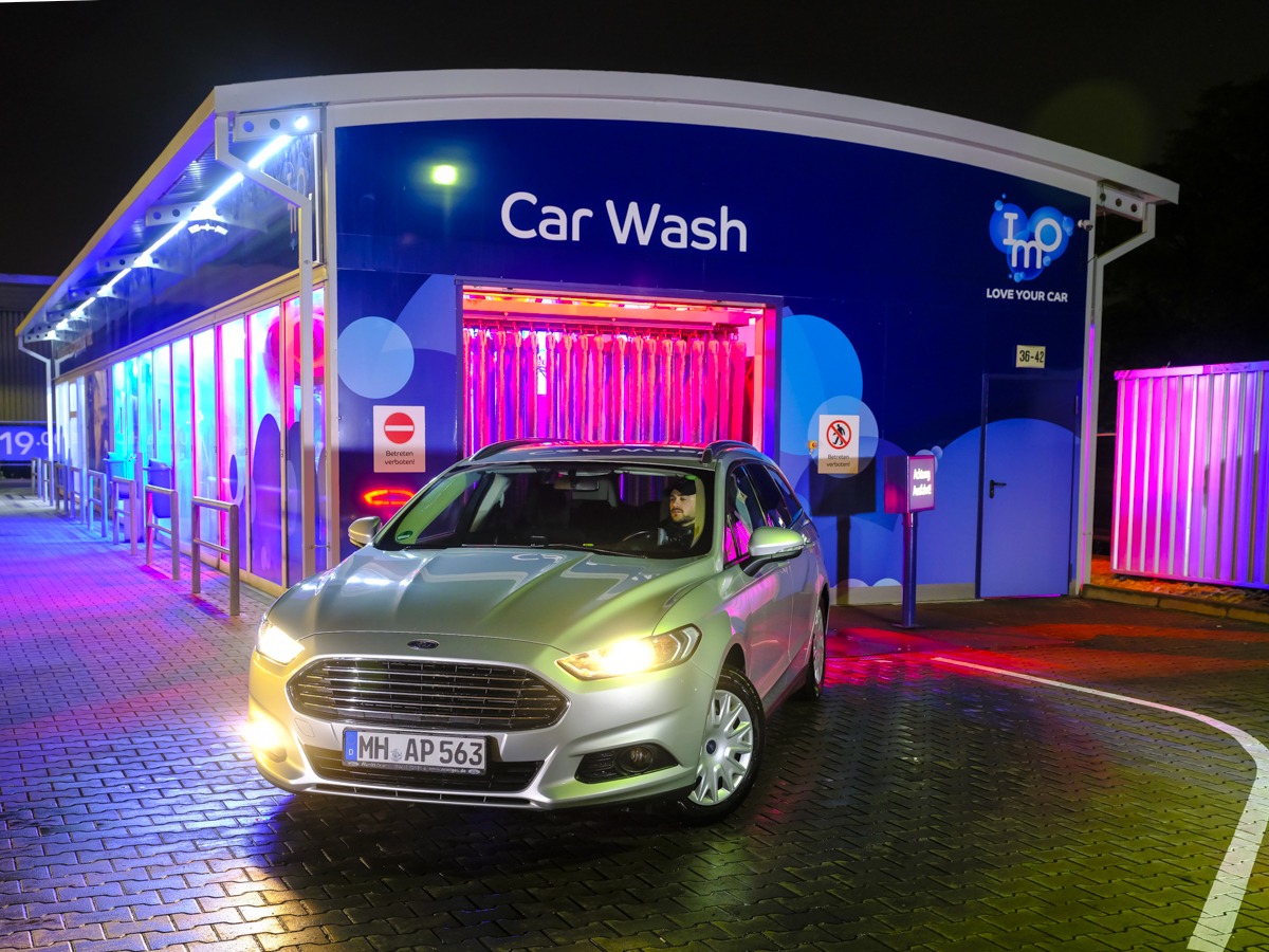 Werbebild der Firma IMO CAR WASH